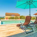Casa vacanze Zatoglav 1 *