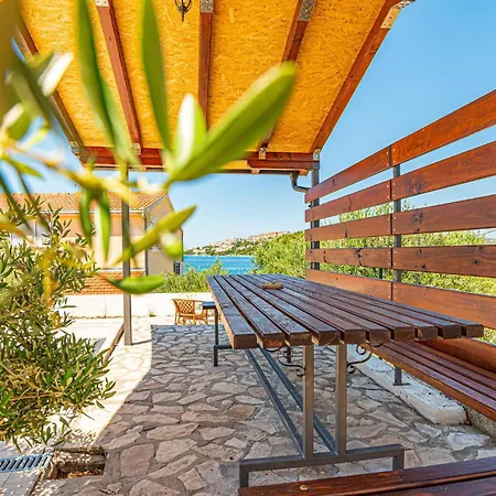 Zatoglav 1 別荘 Podglavica